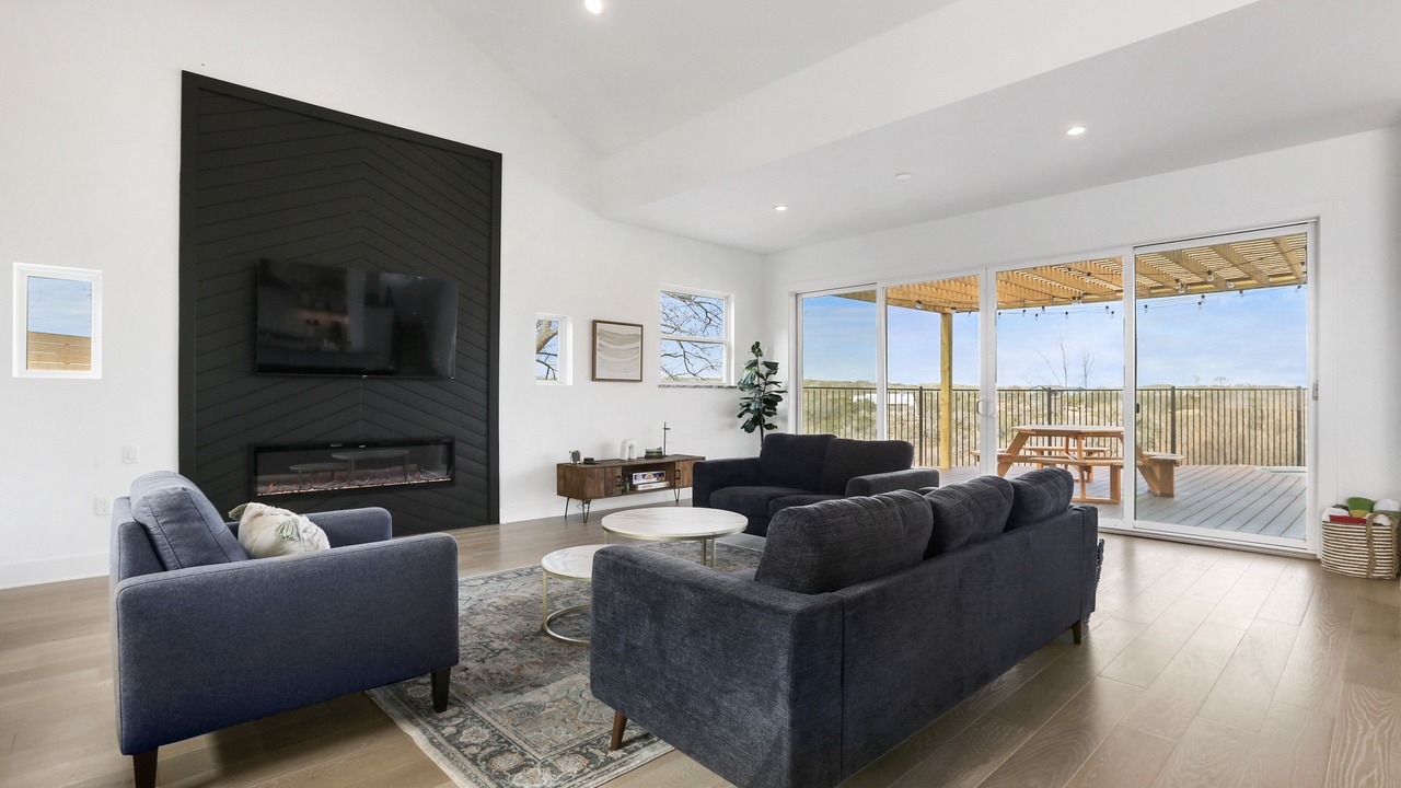 Photo of Livingroom in Paleface Park