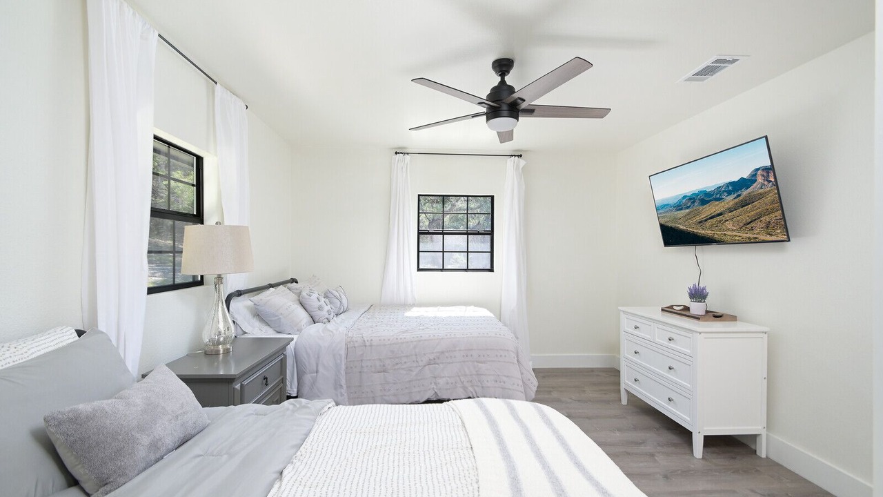 Photo of Bedroom in Cross Mountain
