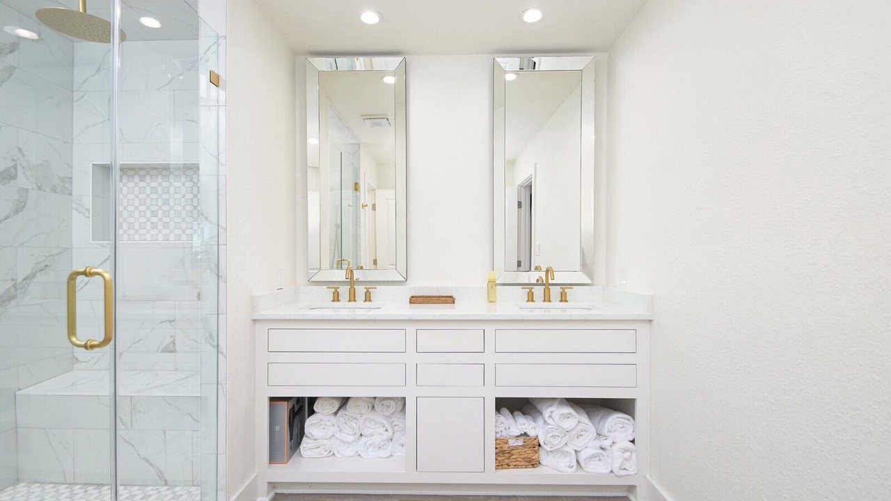 Photo of Bathroom in Cross Mountain