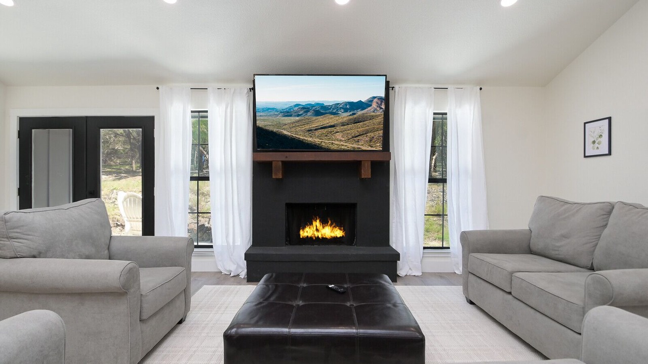 Photo of Livingroom in Cross Mountain