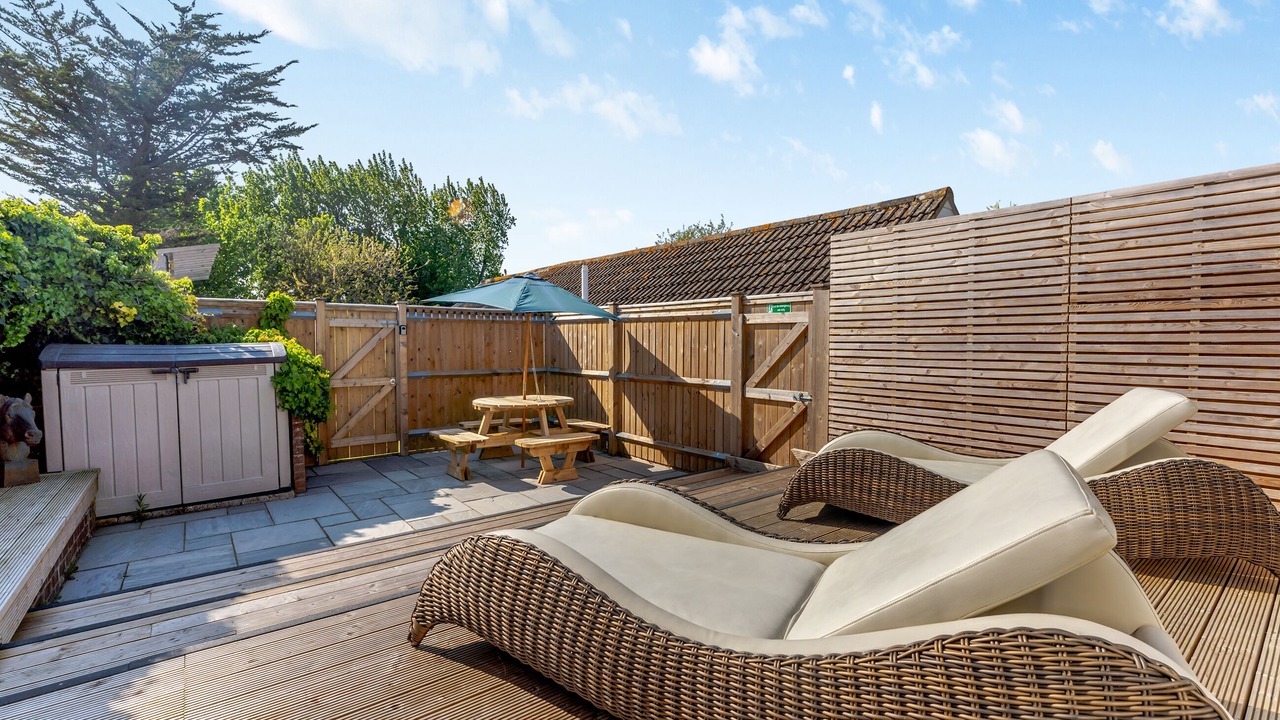 Photo of Others in New Romney