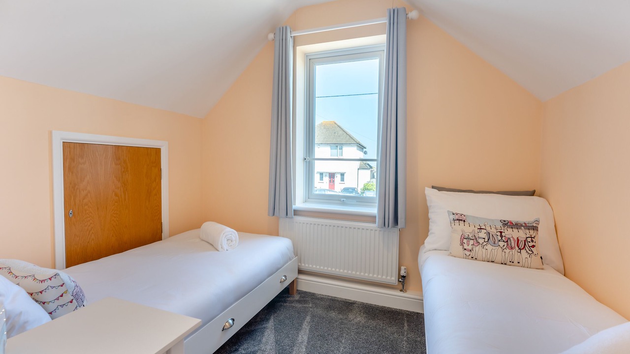 Photo of Others in New Romney