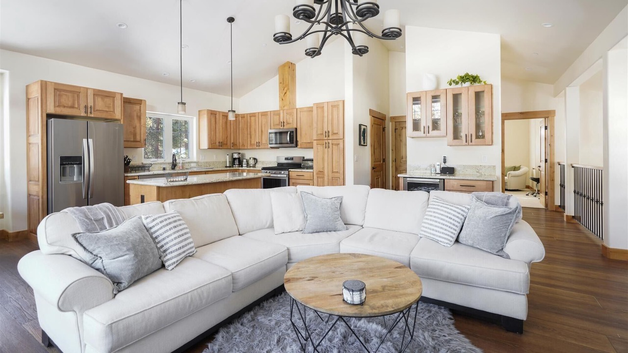 Photo of Livingroom in Tahoe Vista