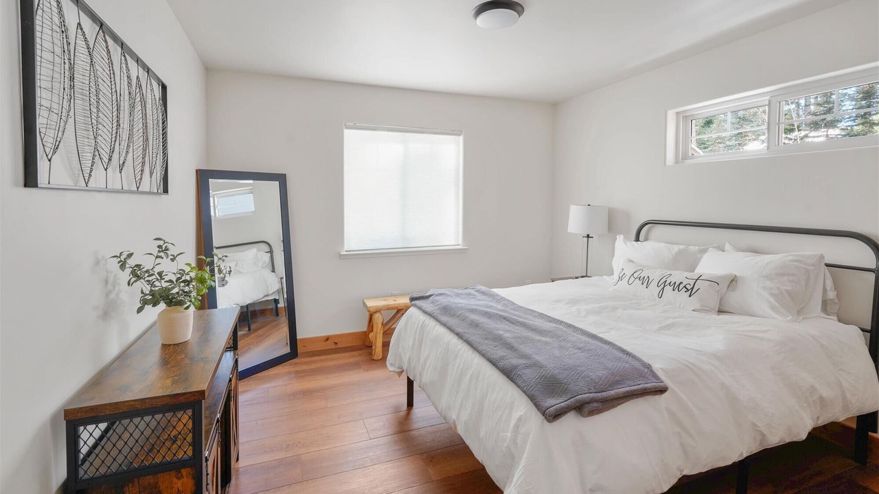 Photo of Bedroom in Tahoe Vista