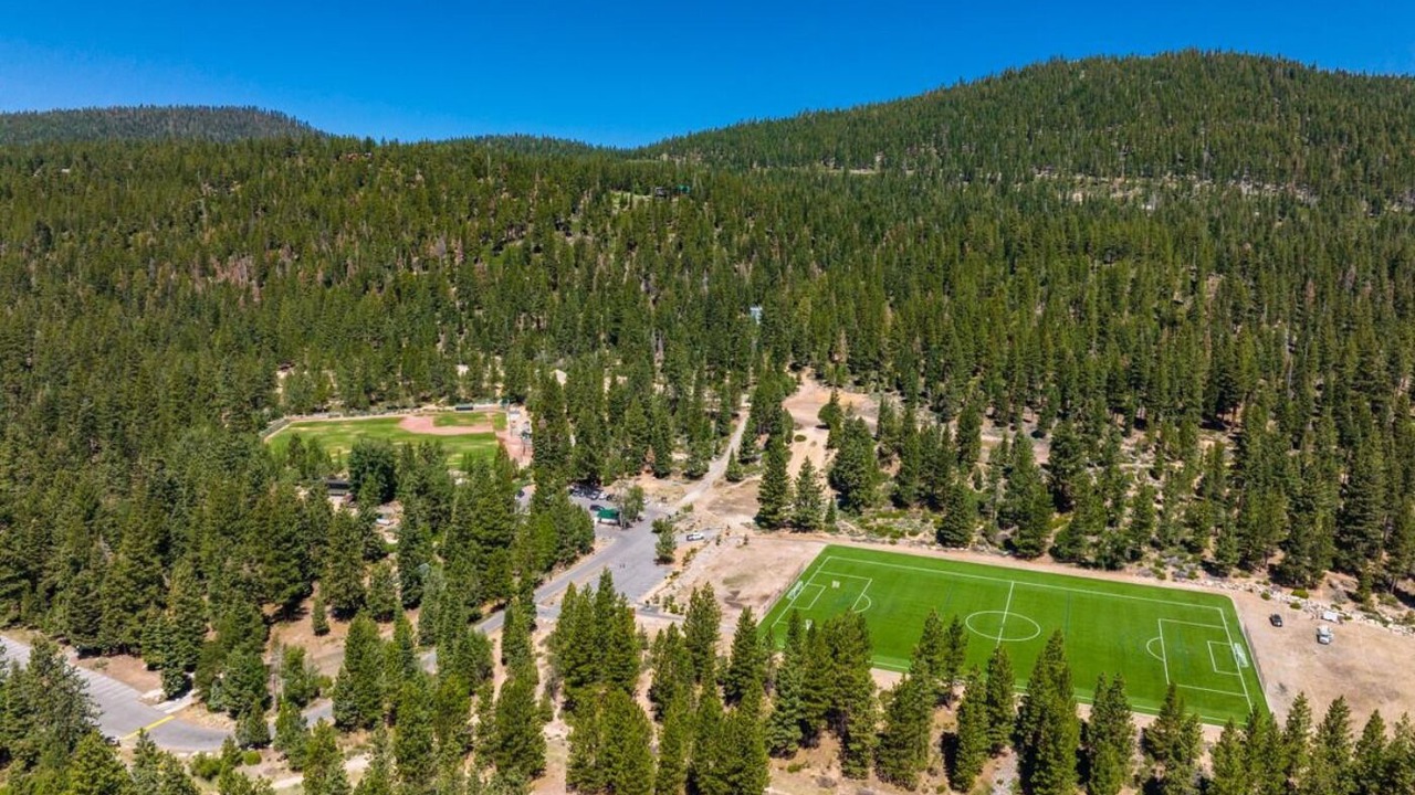 Photo of Others in Tahoe Vista