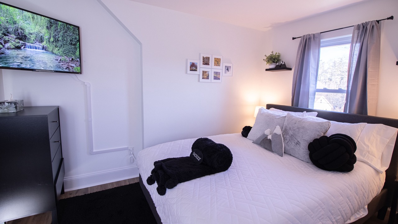 Photo of Bedroom in Kerhonkson