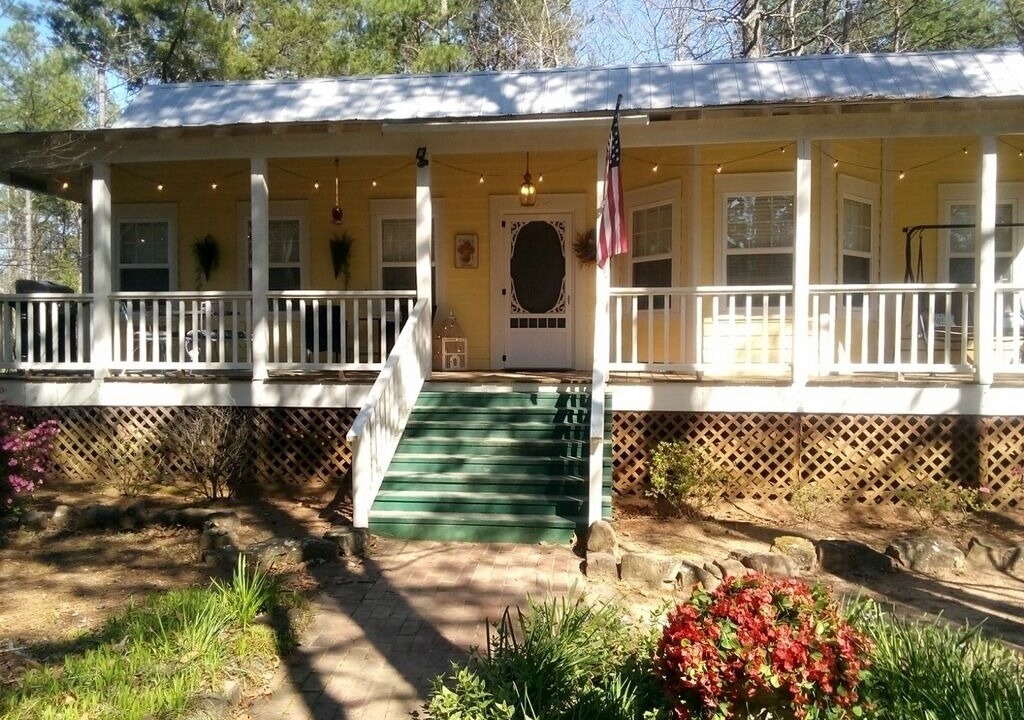 Photo of Outdoor in Clinton