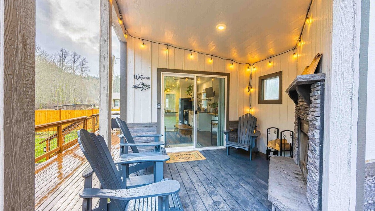 Photo of Others in Port Angeles East