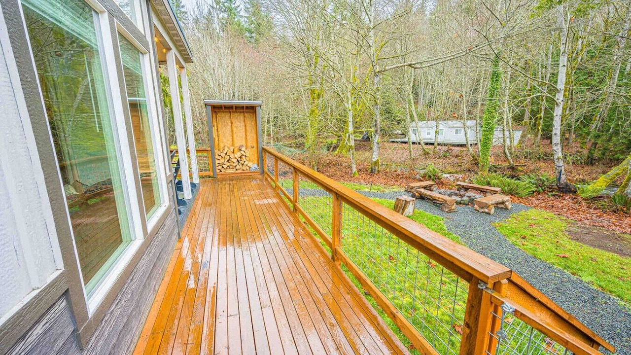 Photo of Others in Port Angeles East