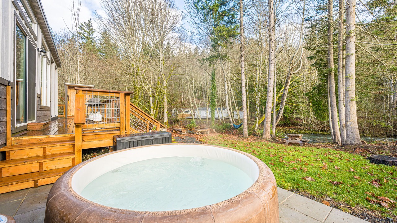 Photo of Patio Balcony in Port Angeles East
