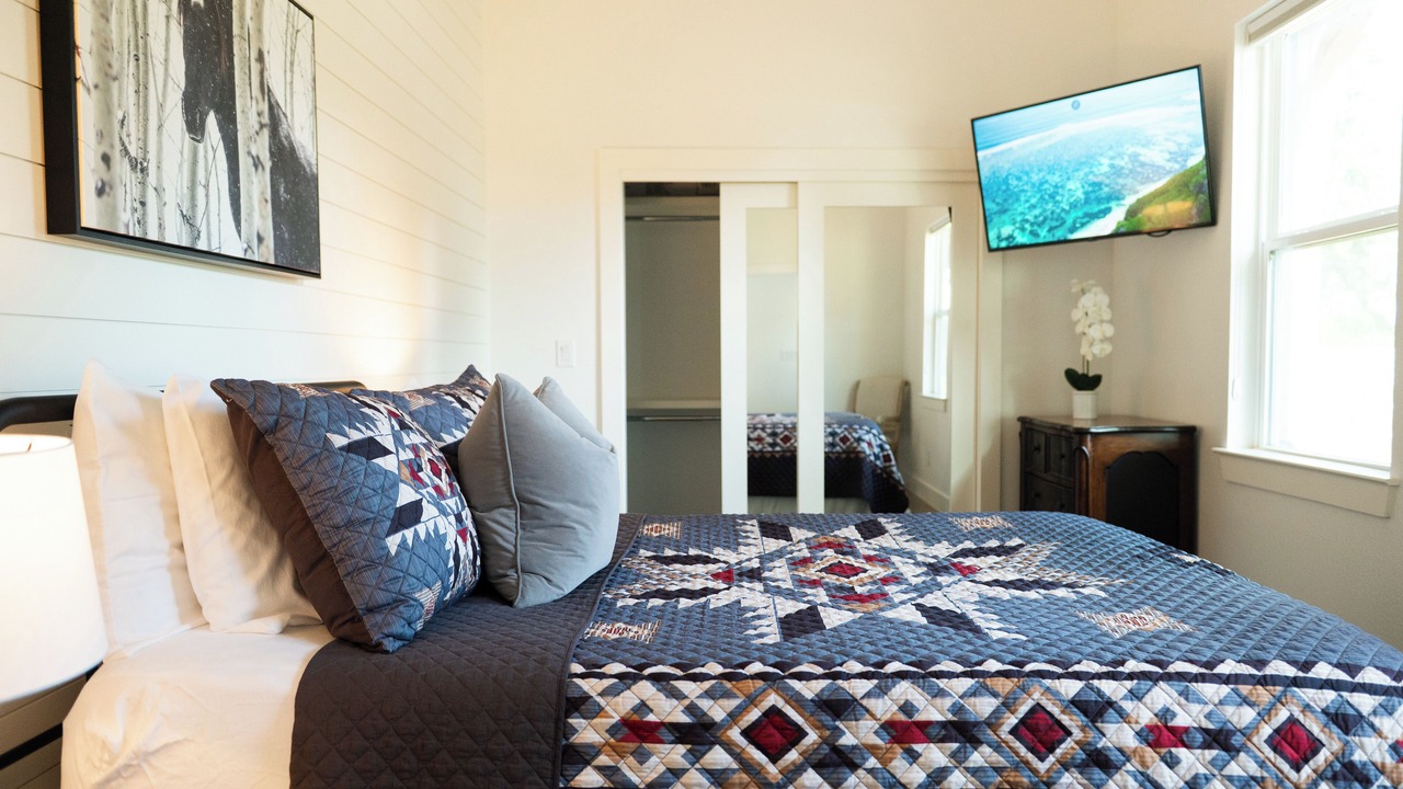 Photo of Bedroom in Era