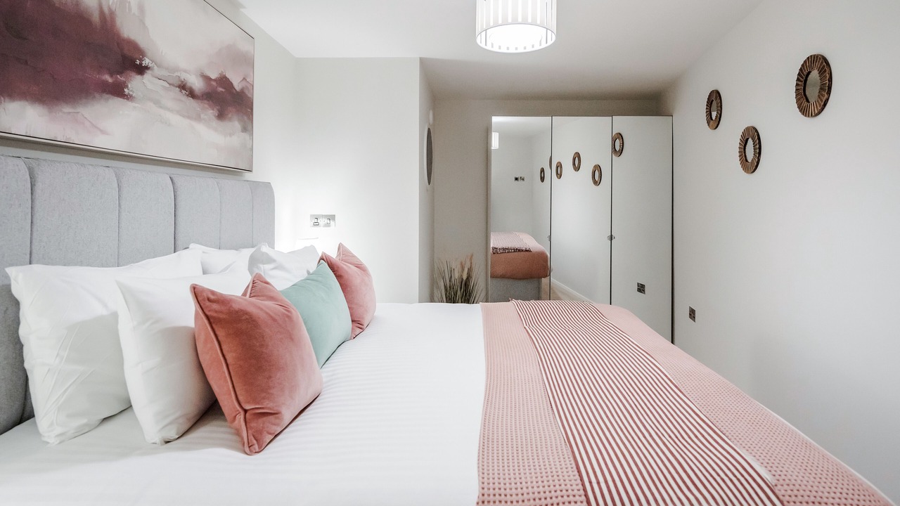 Photo of Bedroom in Windsor City Centre