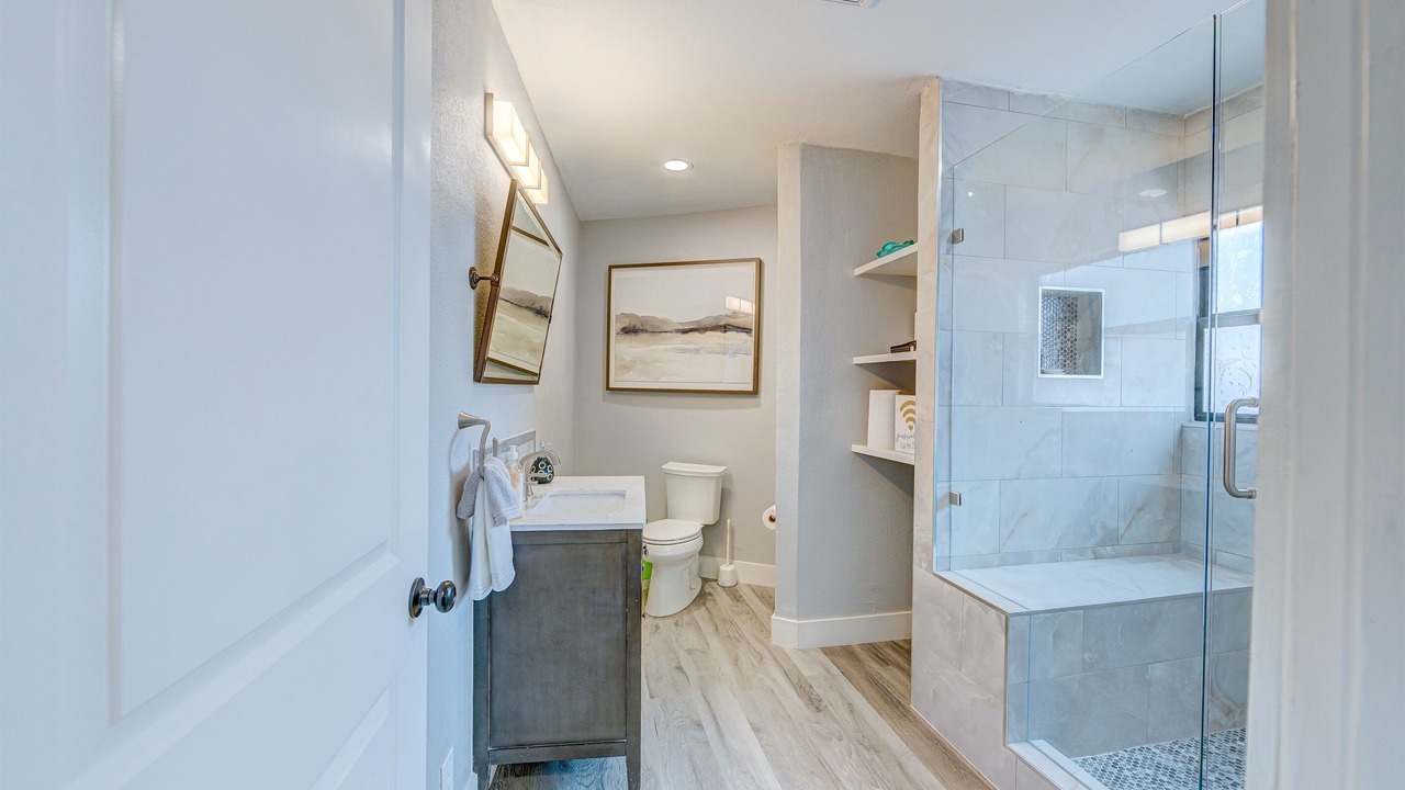 Photo of Bathroom in Old East Dallas