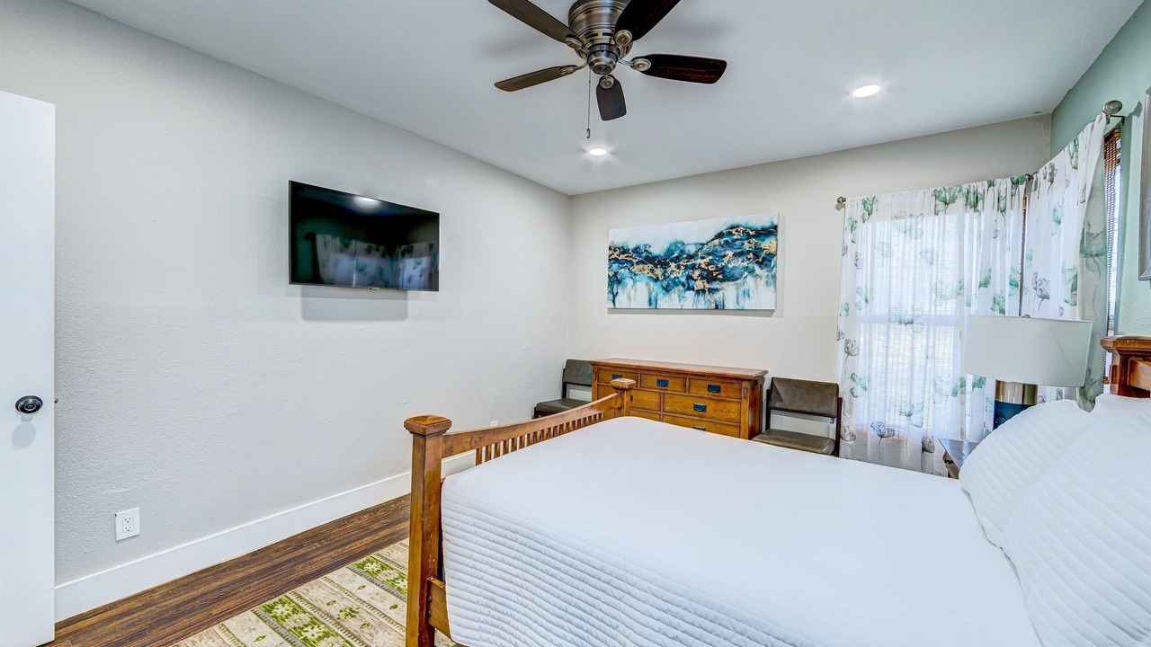Photo of Bedroom in Old East Dallas
