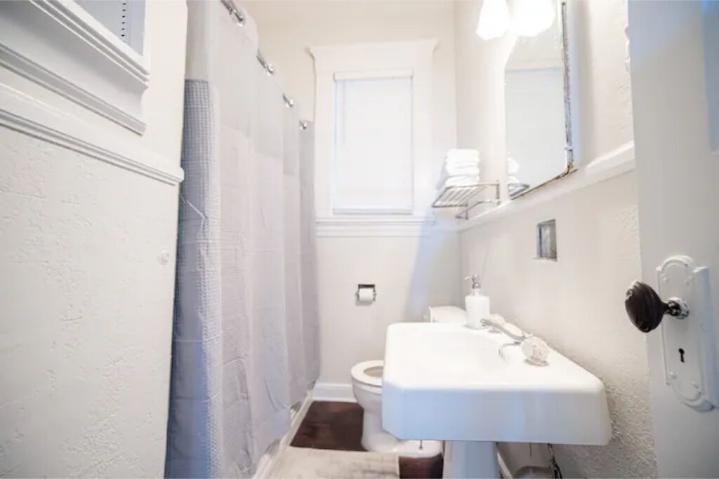 Photo of Bathroom in New Pathways
