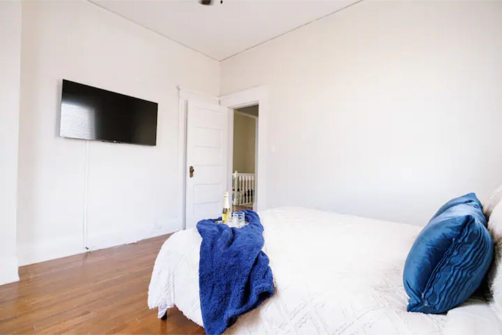 Photo of Bedroom in New Pathways