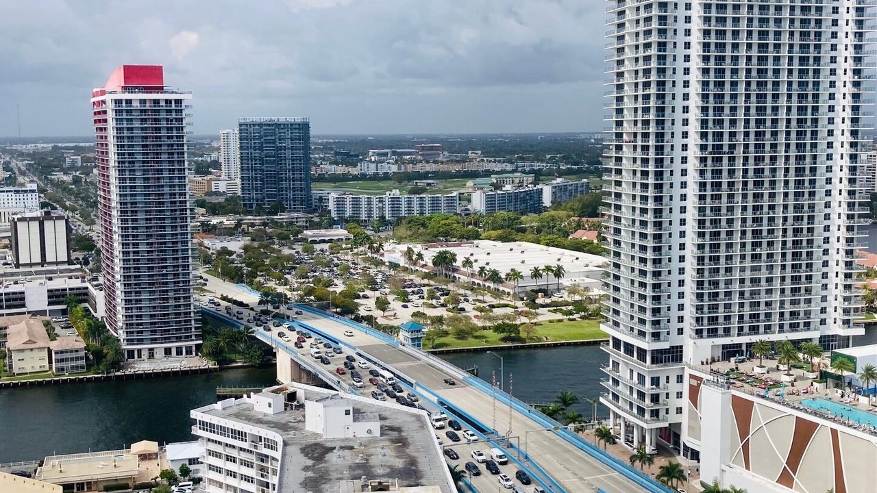 Photo of Patio Balcony in Hallandale Beach