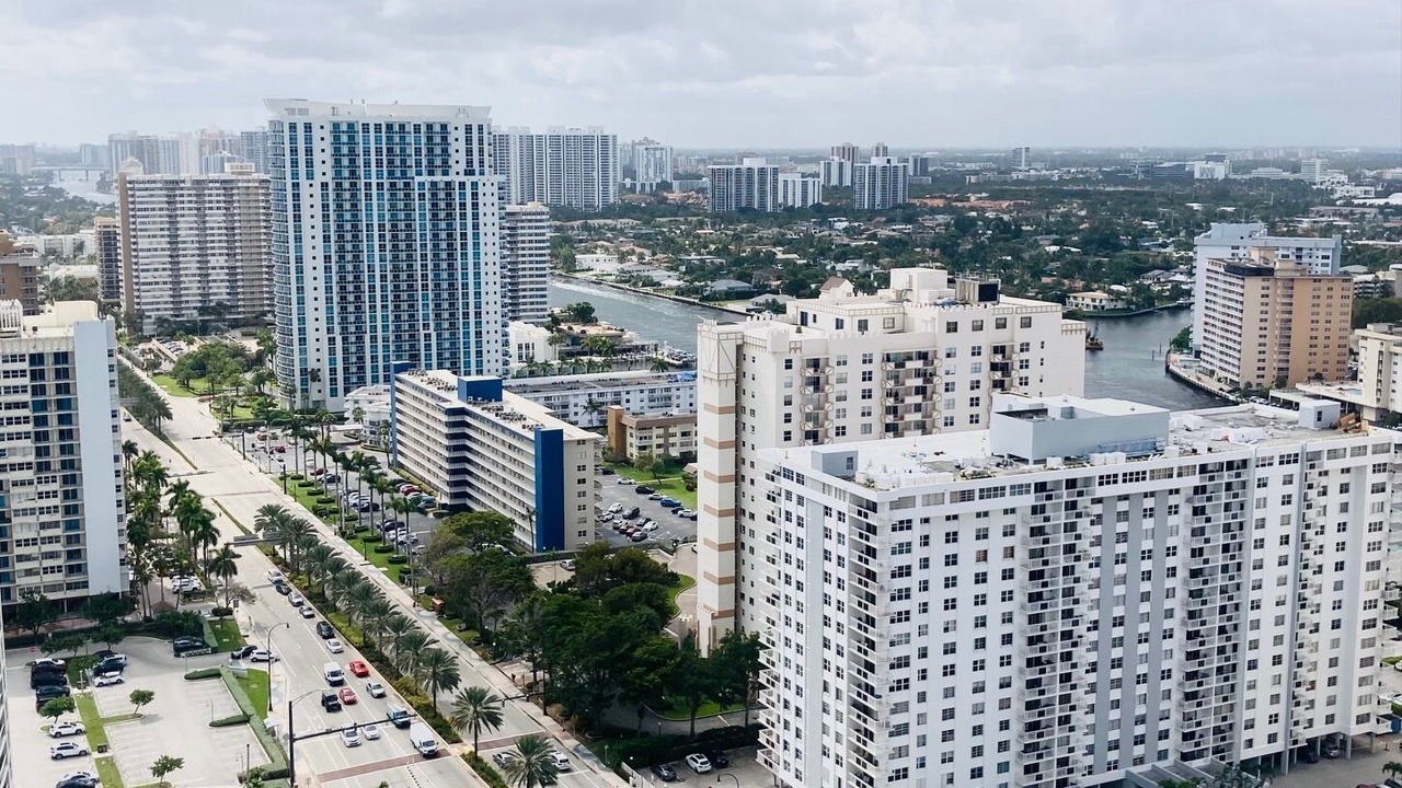 Photo of Patio Balcony in Hallandale Beach