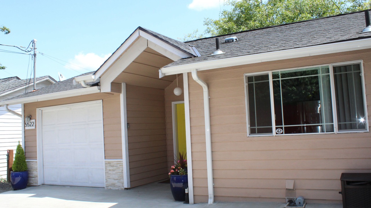 Photo of Outdoor in Mid-Beacon Hill