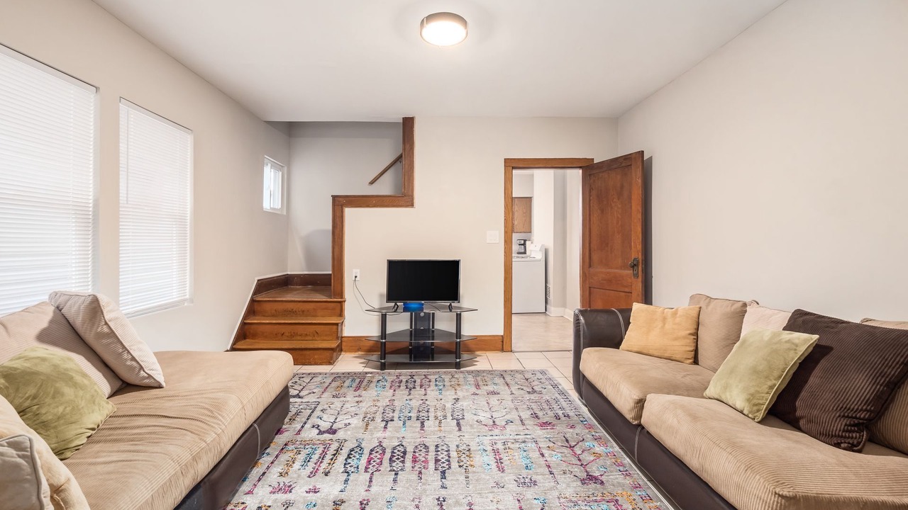 Photo of Livingroom in Old North Columbus