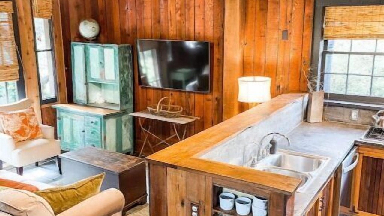 Photo of Livingroom in Batesville