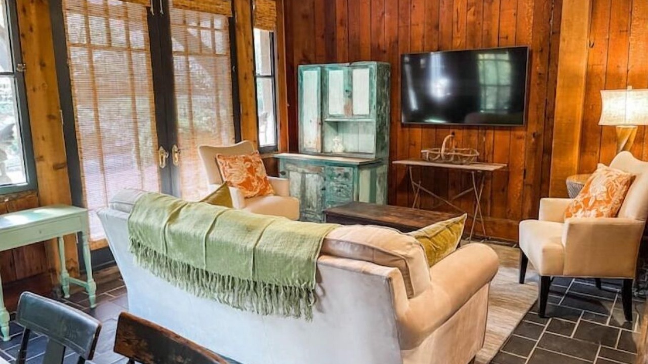 Photo of Livingroom in Batesville