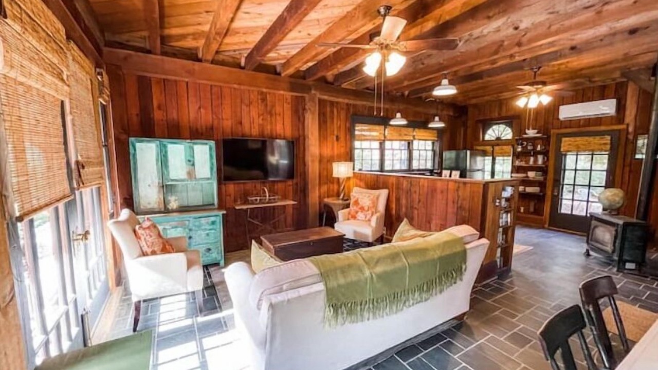 Photo of Livingroom in Batesville