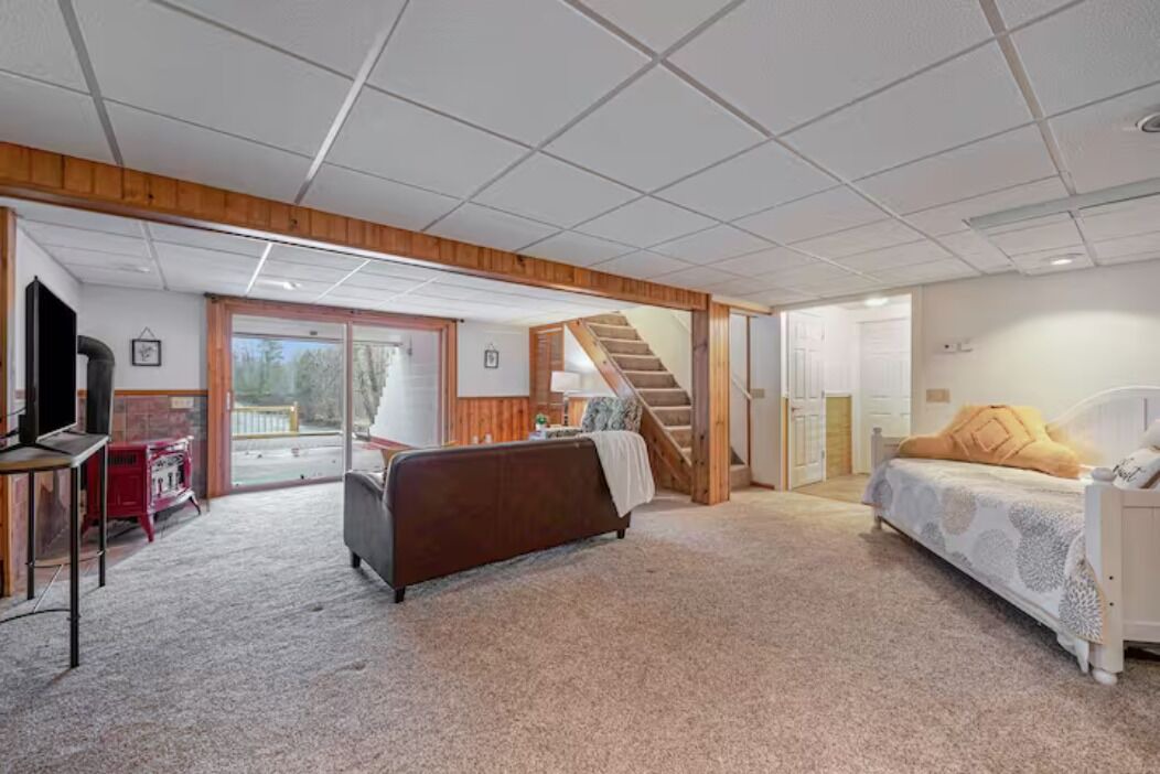 Photo of Bedroom in White Cloud