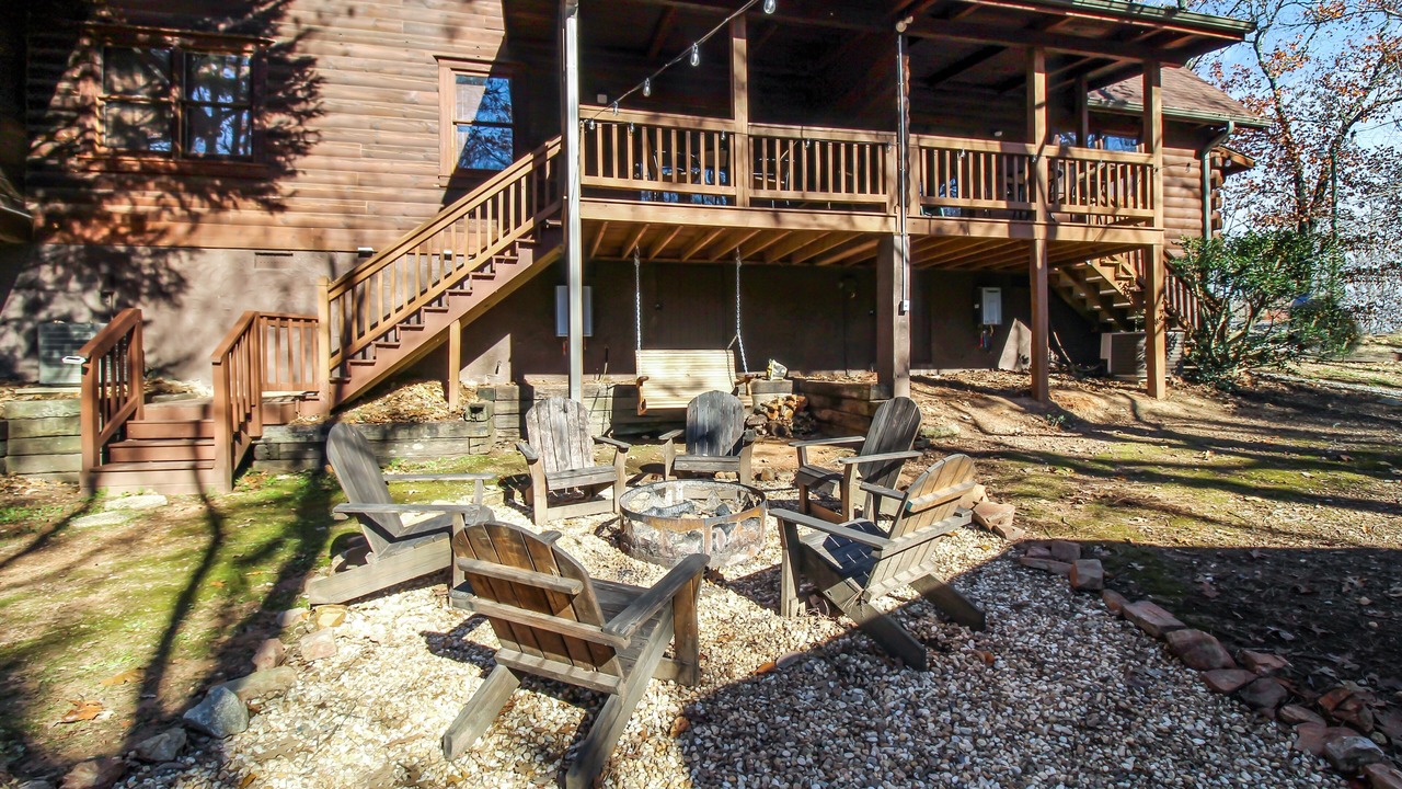 Photo of Patio Balcony in Pine Mountain Valley