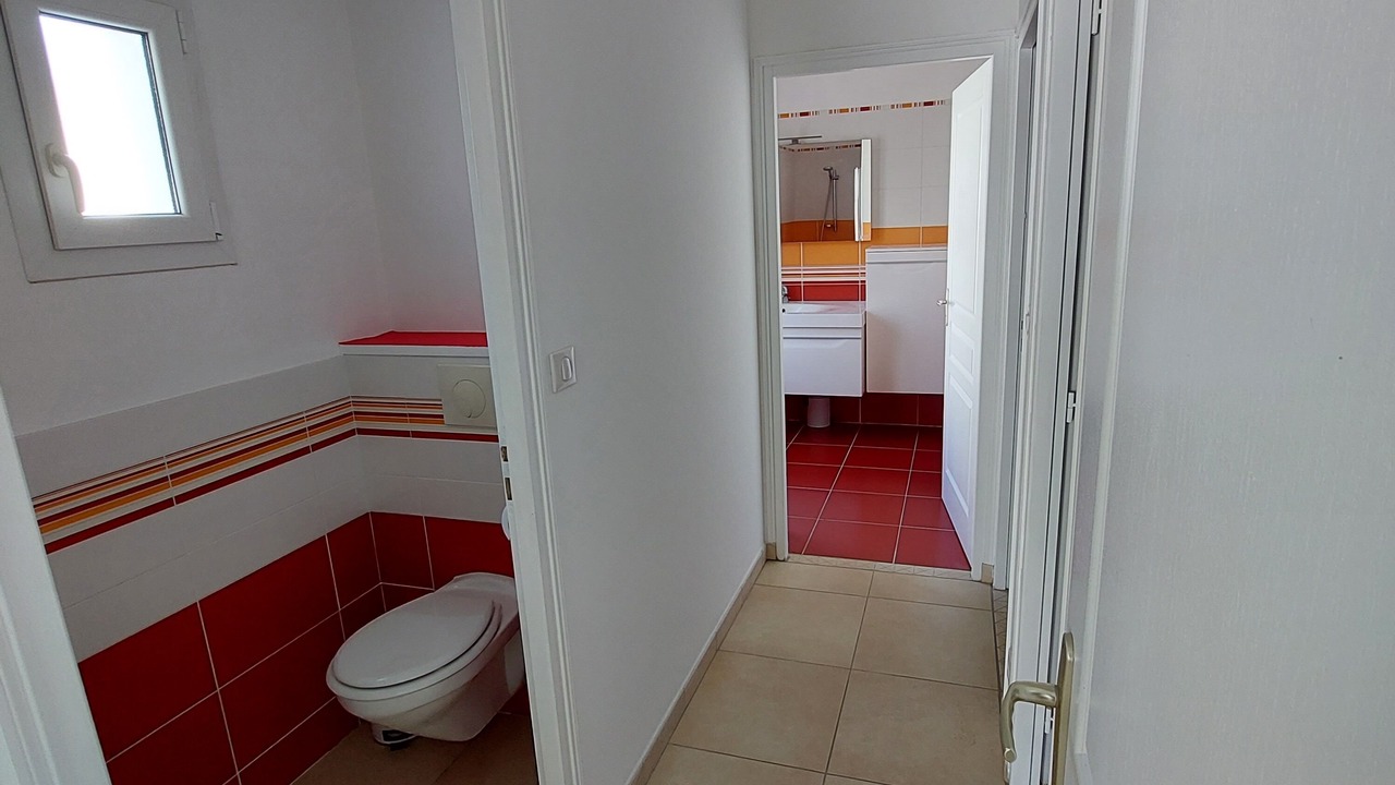 Photo of Bathroom in La Bree-les-Bains