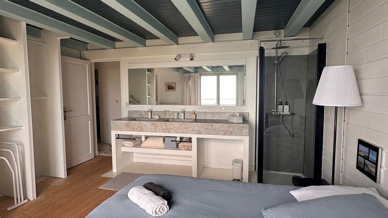 Photo of Bedroom in Boulogne-sur-Mer