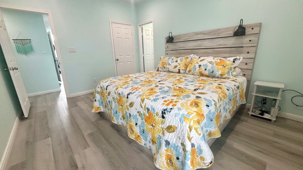 Photo of Bedroom in Gilchrist