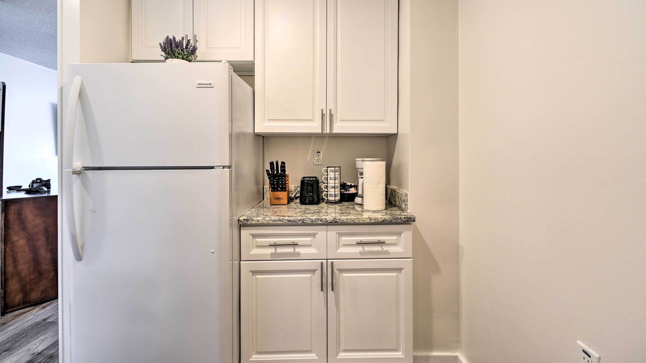 Photo of Others in Gadsden