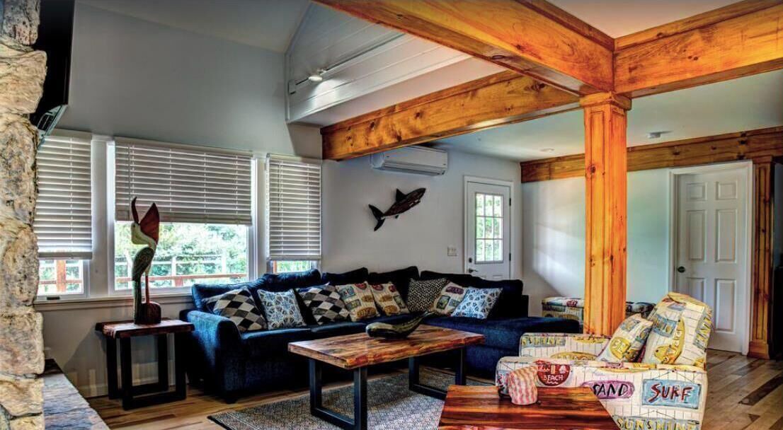 Photo of Livingroom in Ocean Bay Park