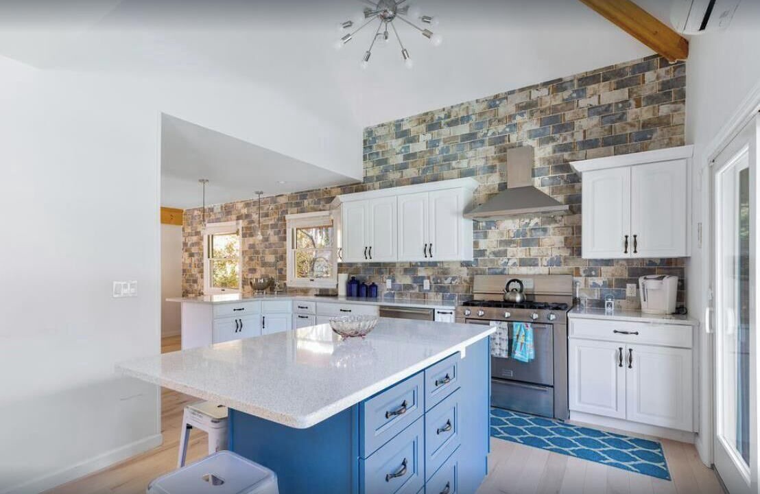 Photo of Kitchen in Ocean Bay Park