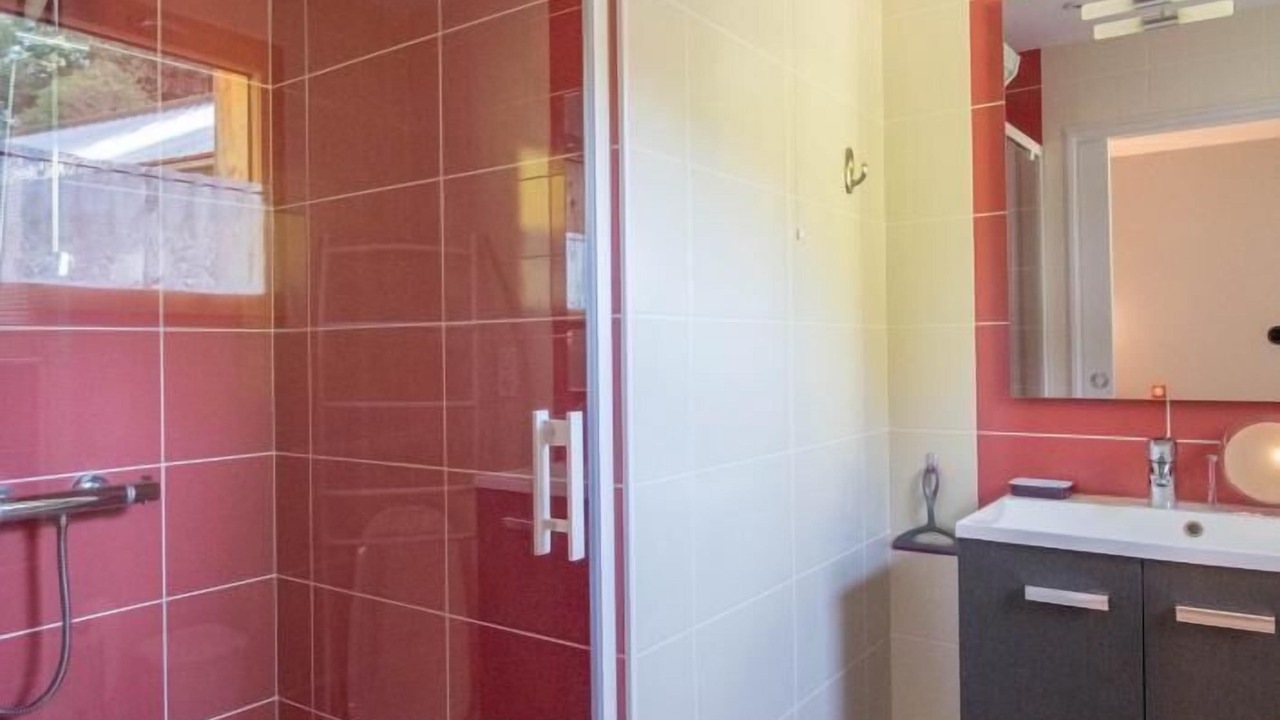 Photo of Bathroom in Valbeleix