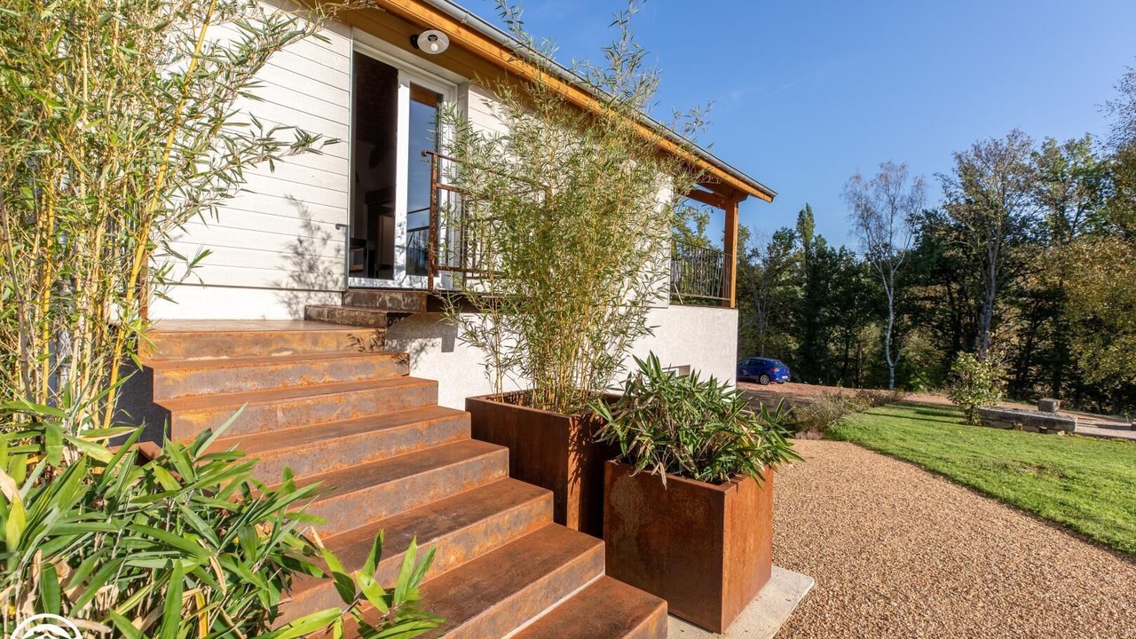 Photo of Outdoor in Marat