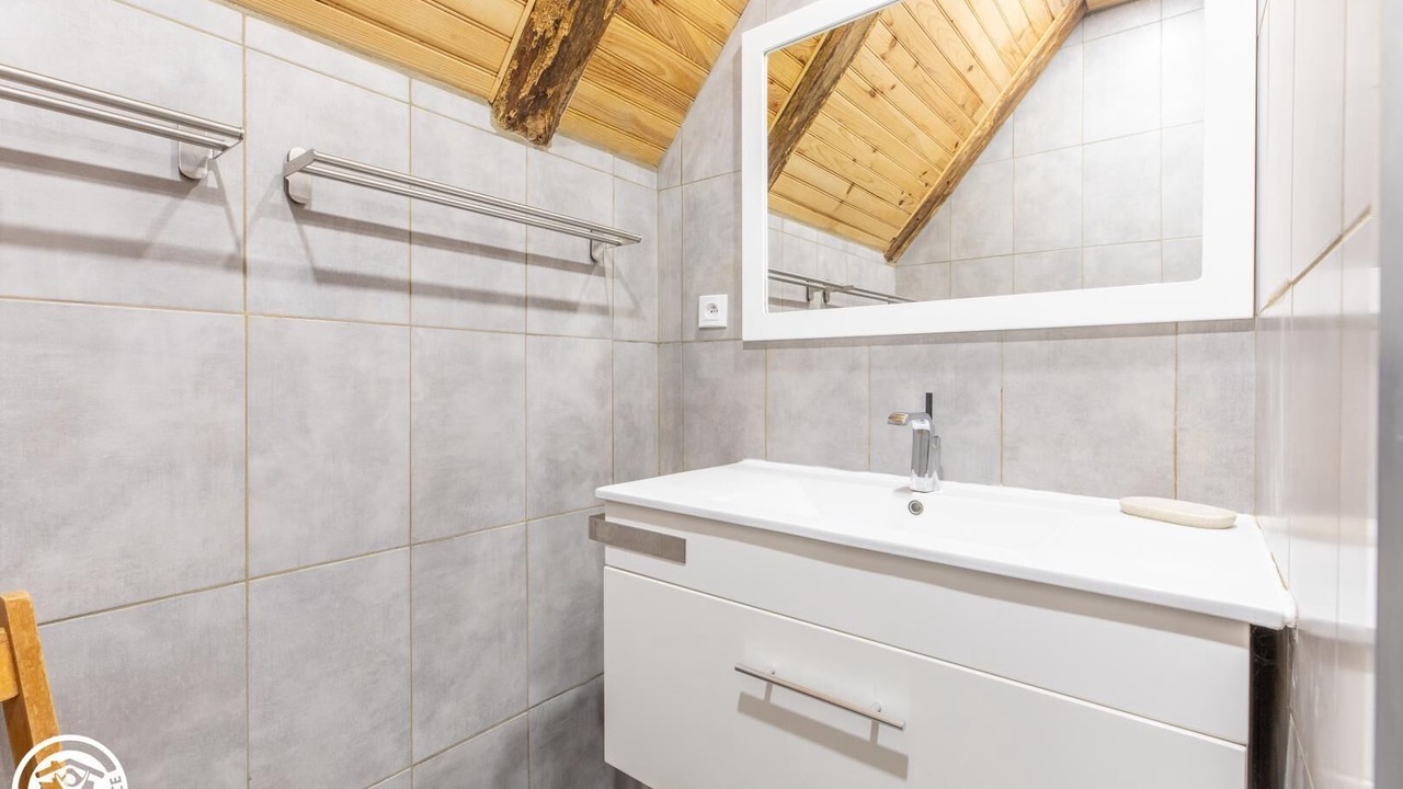 Photo of Bathroom in Plantades