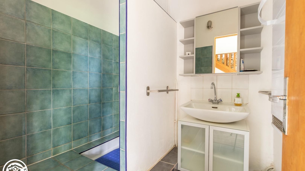 Photo of Bathroom in Plantades