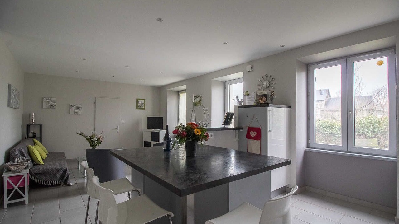 Photo of Others in Olby