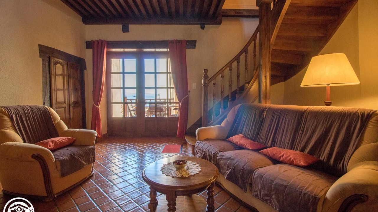 Photo of Livingroom in Usson