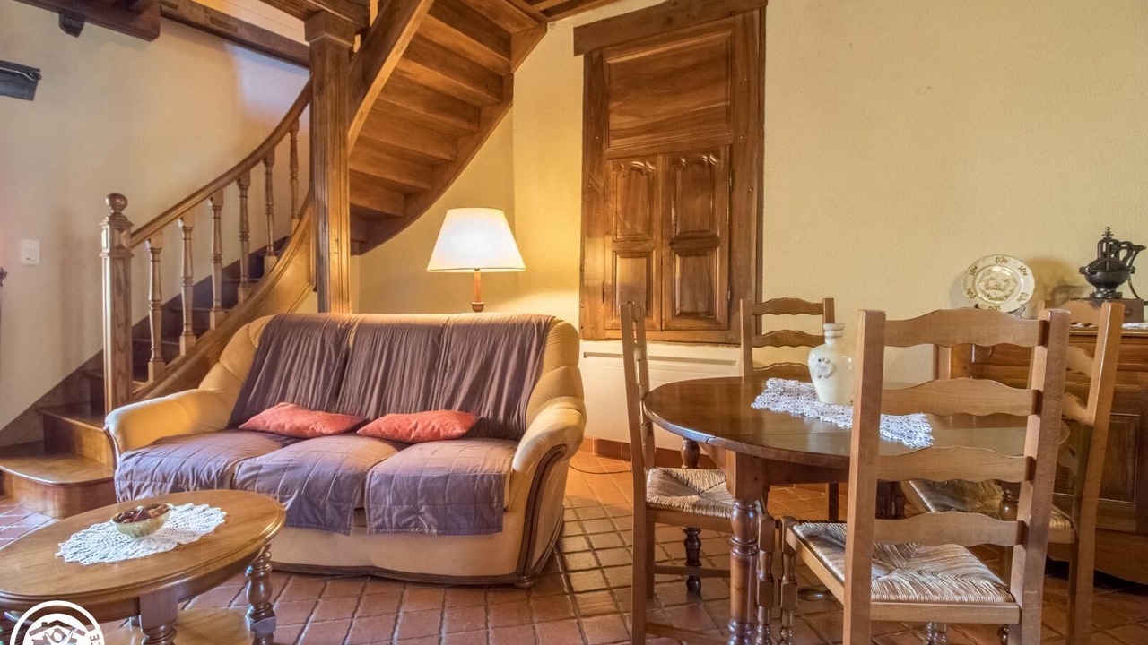 Photo of Livingroom in Usson