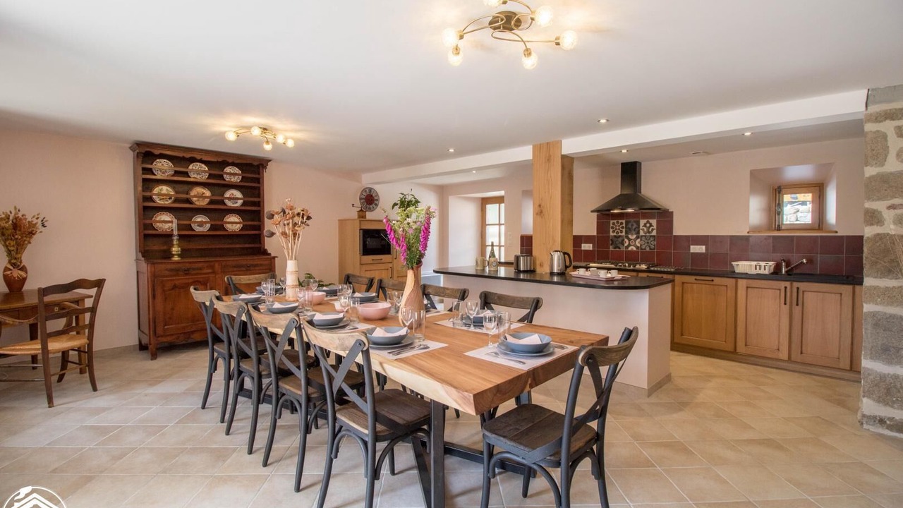 Photo of Others in Auzelles