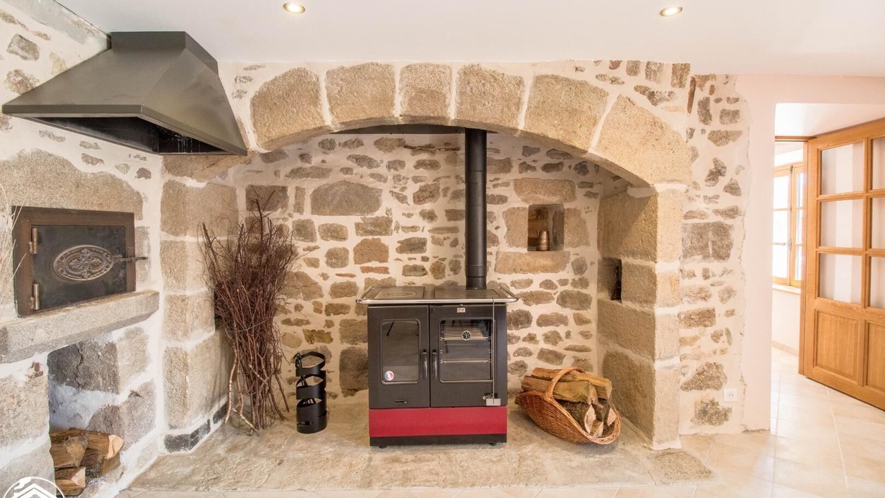 Photo of Others in Auzelles