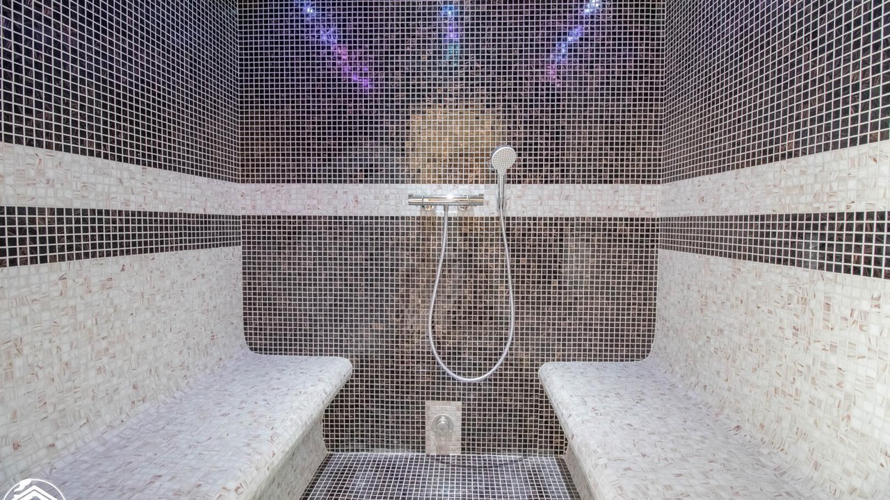 Photo of Others in Auzelles