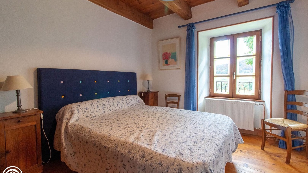 Photo of Bedroom in Chambon-sur-Lac