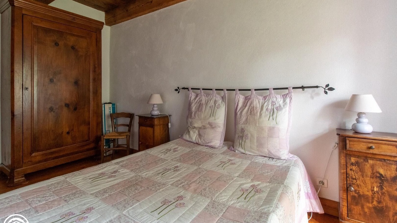 Photo of Bedroom in Chambon-sur-Lac