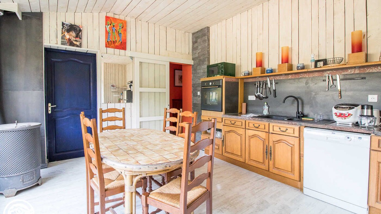 Photo of Kitchen in Maringues
