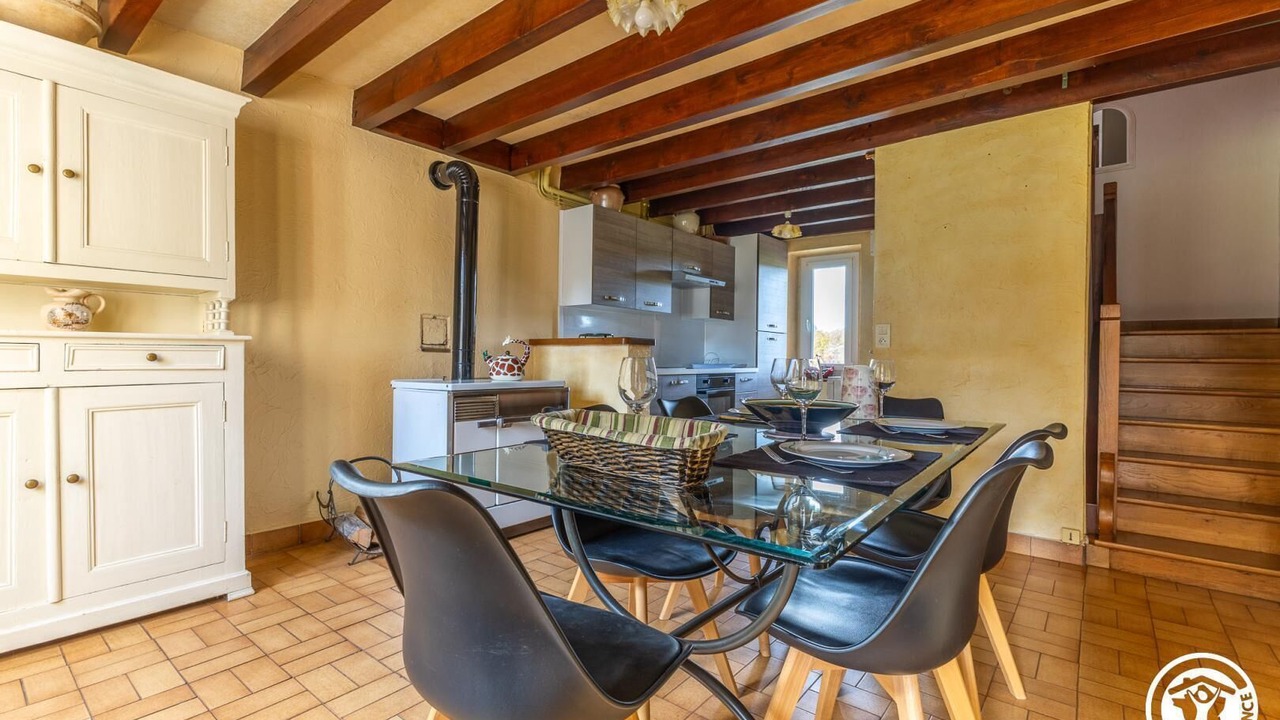 Photo of Others in Verneugheol