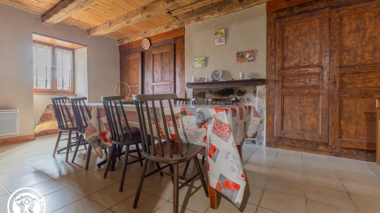 Photo of Others in Vervialle